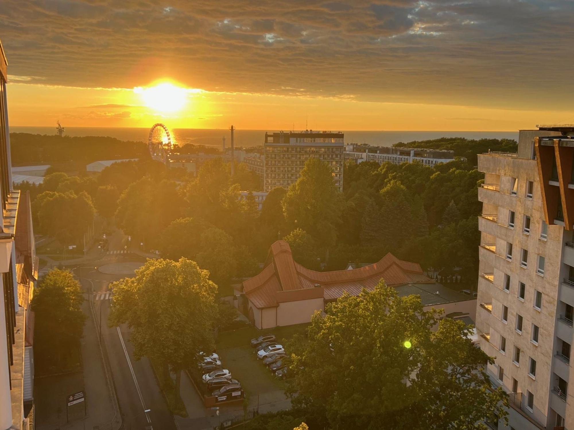 Portowa Z Widokiem Na Morze *